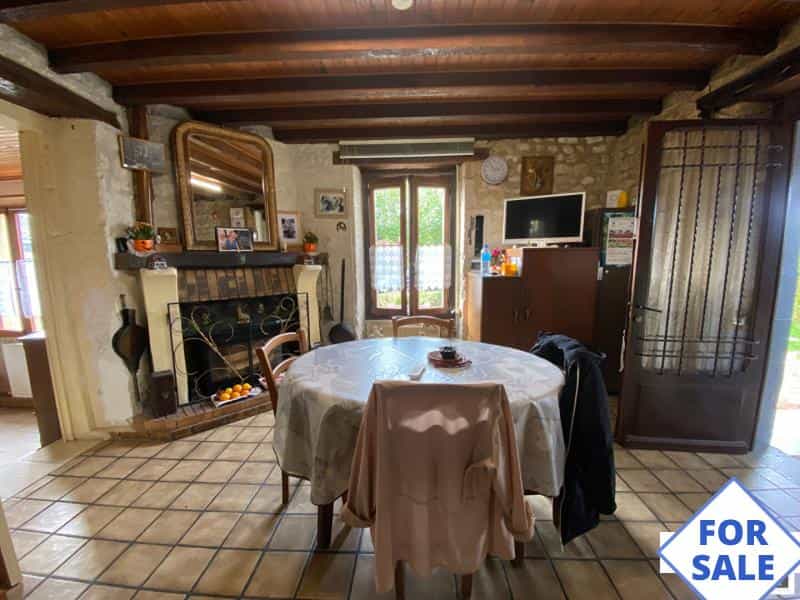 Casa nel Le Pin-la-Garenne, Normandie 11954345