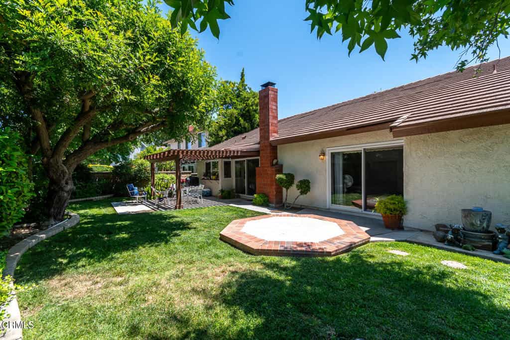 Dom w Santa Clarita, California 11955491