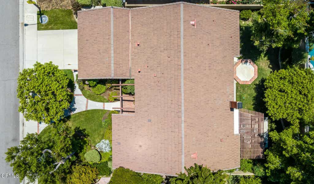 жилой дом в Santa Clarita, California 11955491