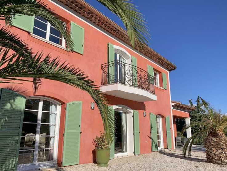 Hus i Montauroux, Provence-Alpes-Cote d'Azur 11956510