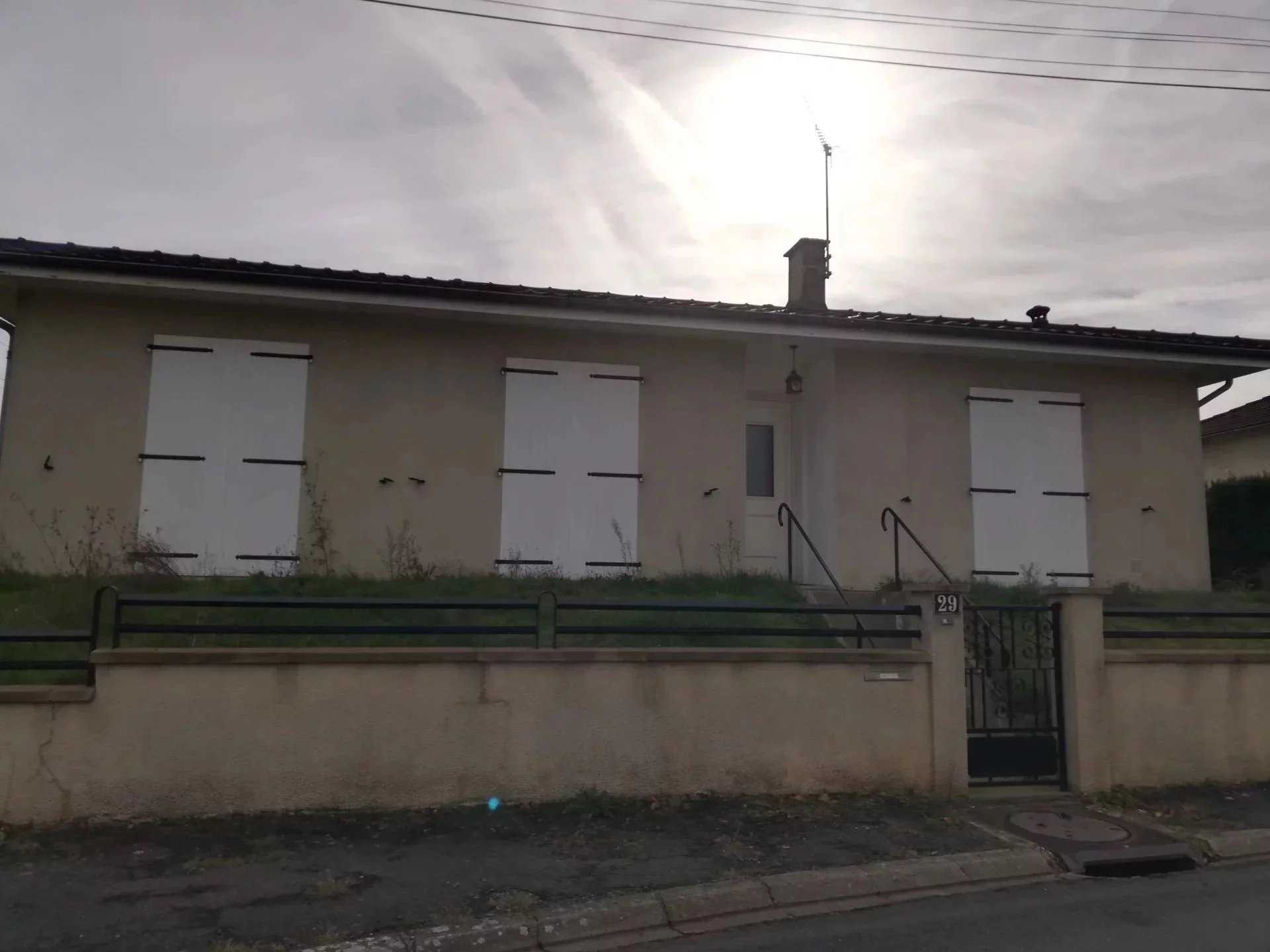 住宅 在 Saint-Benoît, Vienne 11956824
