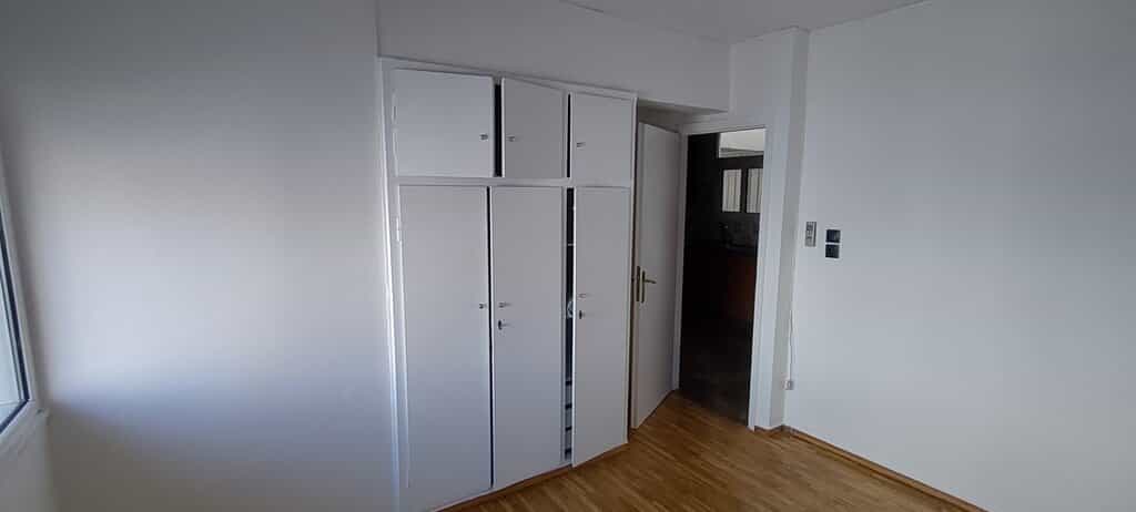 公寓 在 加拉茨, 阿蒂基 11957485