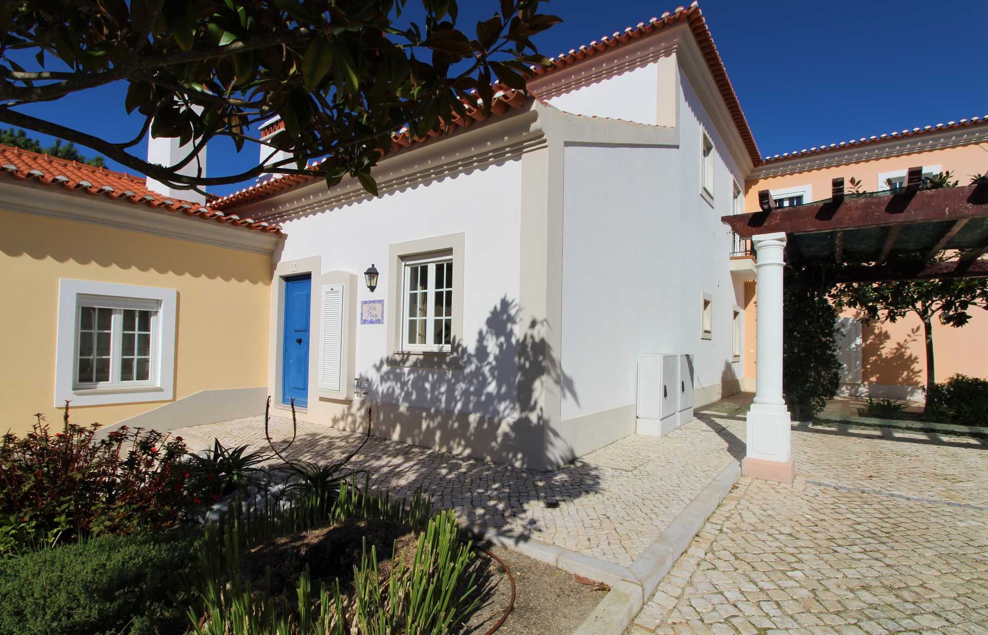 Condominium in Rossio en Sul do Tejo, Santarém 11957833