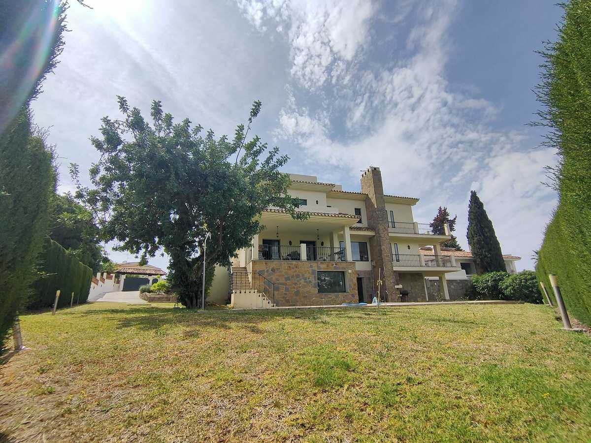rumah dalam Marbella, Andalusia 11958067