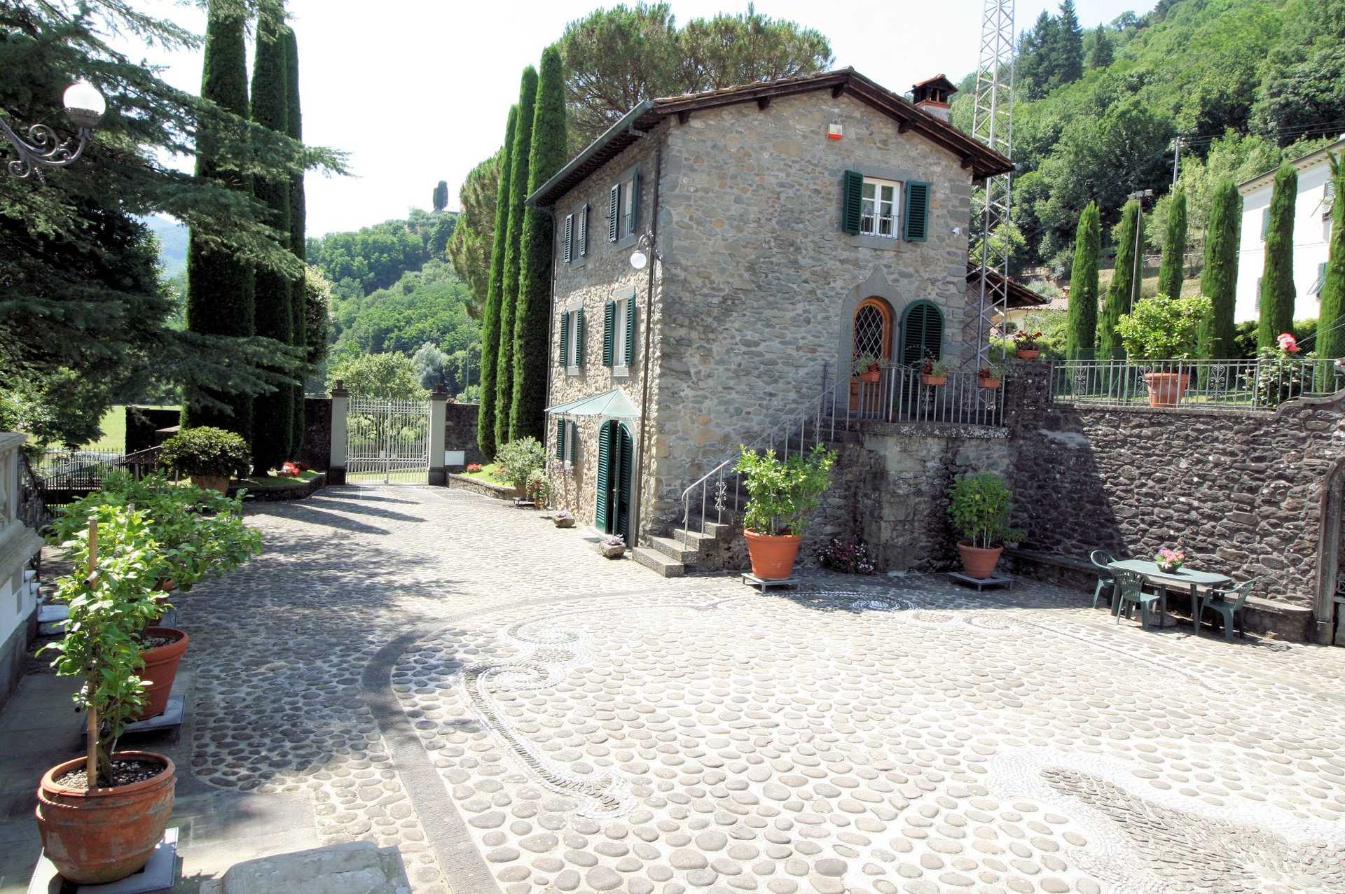 Haus im Castelnuovo di Garfagnana, Tuscany 11958239