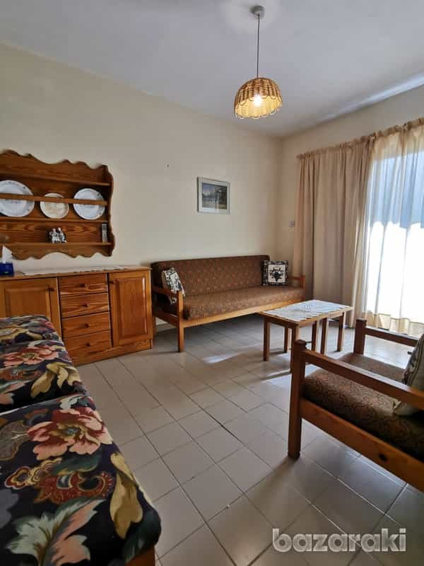 公寓 在 杰馬索吉亞, 萊梅索斯 11959030