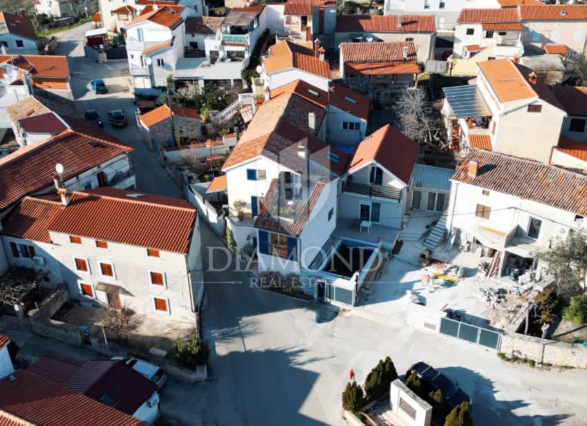 House in Liznjan, Istarska Zupanija 11960036