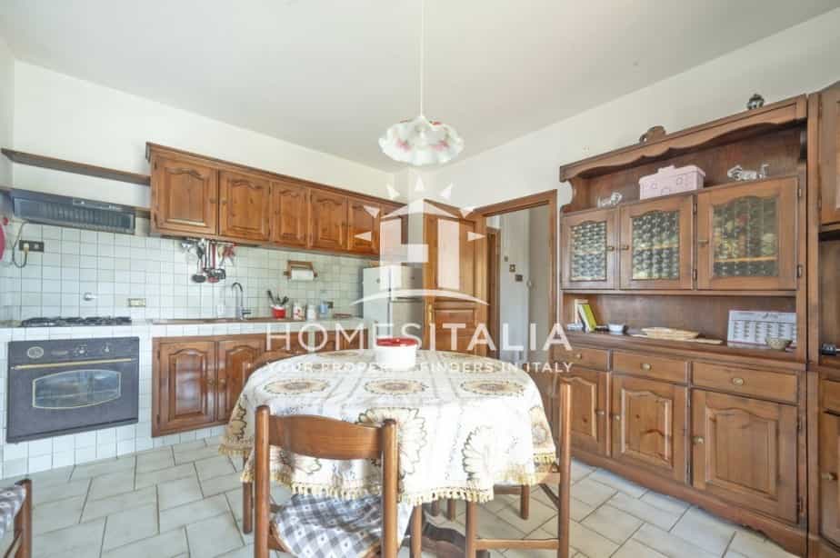Rumah di Baschi, Umbria 11960450