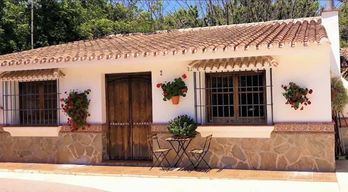 Будинок в Альхаурін-ель-Гранде, Андалусія 11960517
