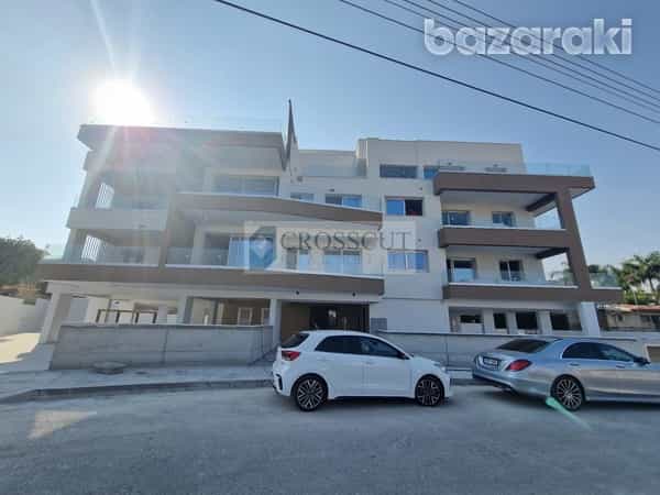 Condominium in Agios Athanasios, Limassol 11963936