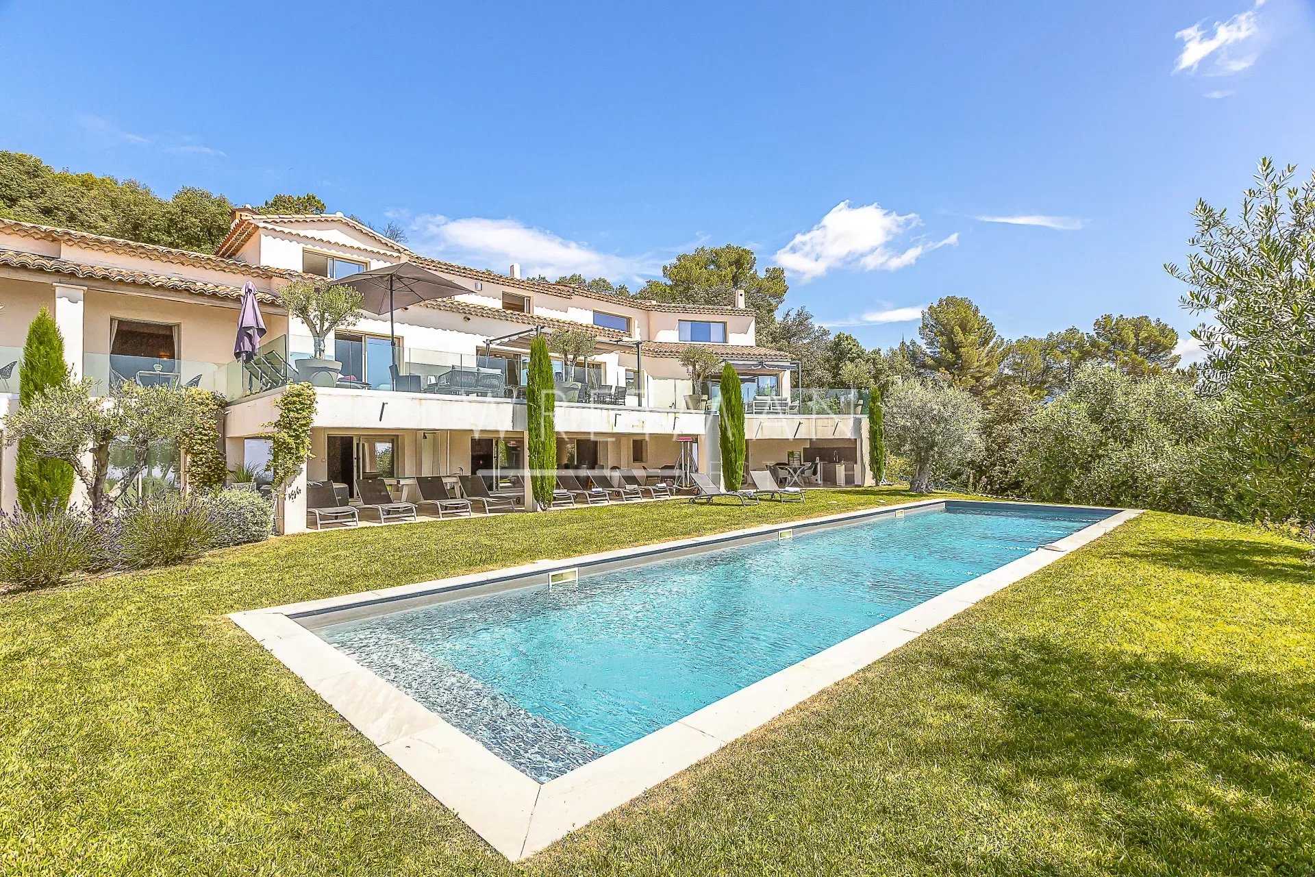 Hus i Cabris, Provence-Alpes-Cote d'Azur 11964505