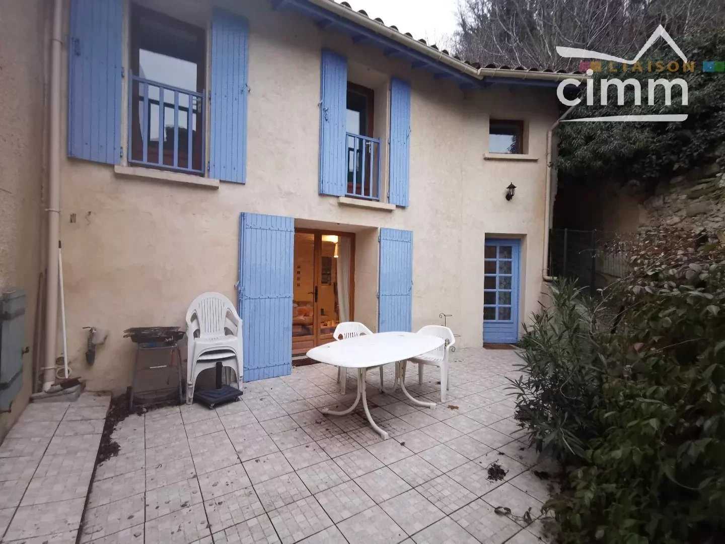 Multiple Houses in Chabeuil, Auvergne-Rhone-Alpes 11964533