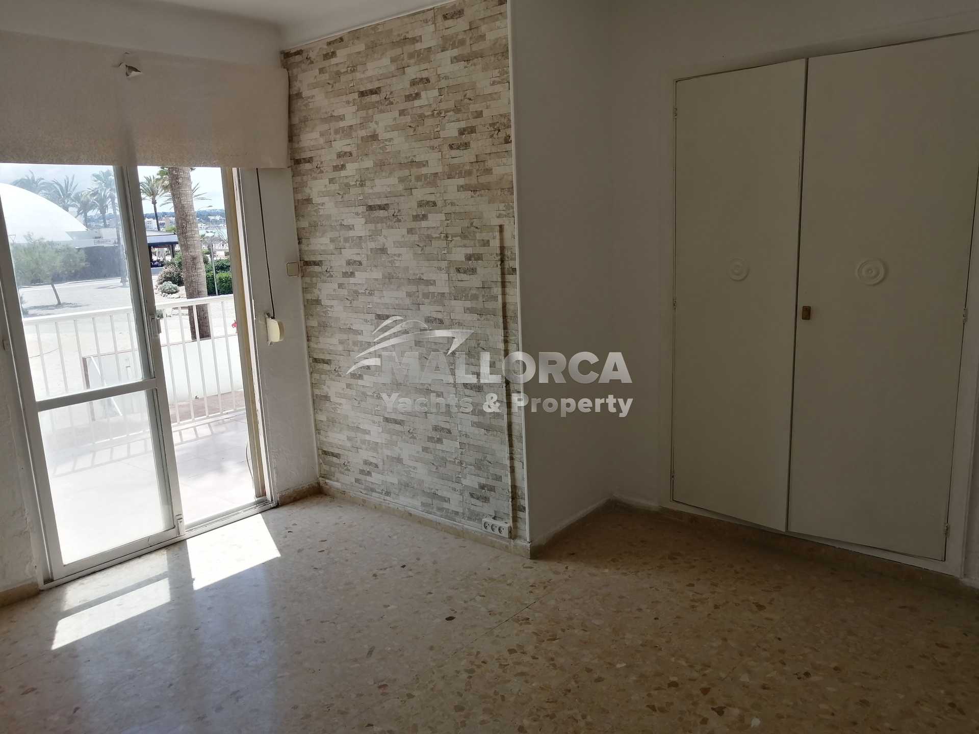 Condominium in S'Arenal, Balearic Islands 11964623