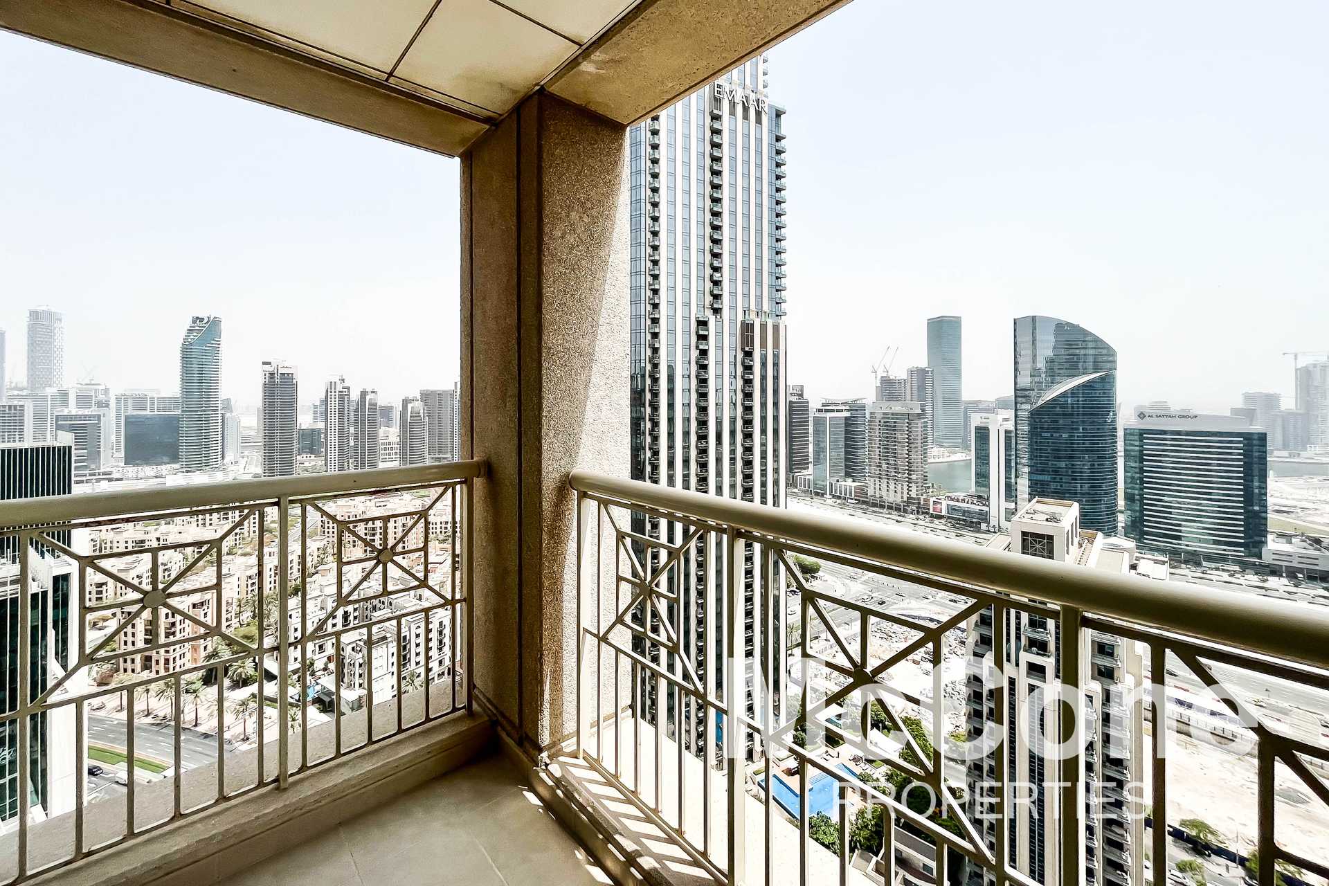 Condominium in Dubai, Dubai 11964947