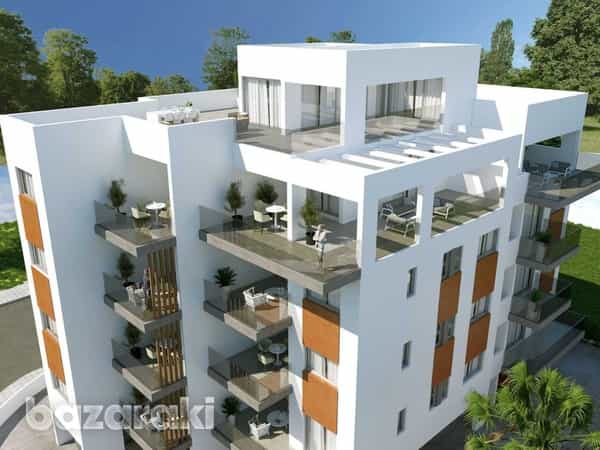 Condominium in Mesa Geitonia, Limassol 11966629