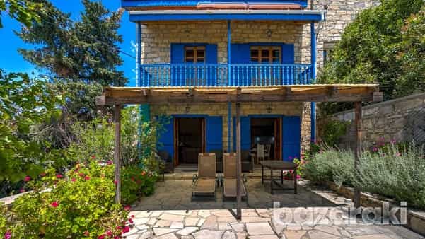 rumah dalam Omodos, Limassol 11966935