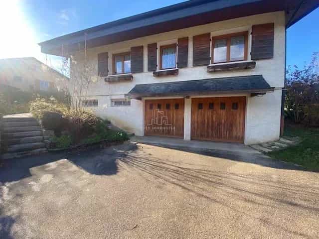 Asuinrakennus sisään Challes-les-Eaux, Savoie 11967129