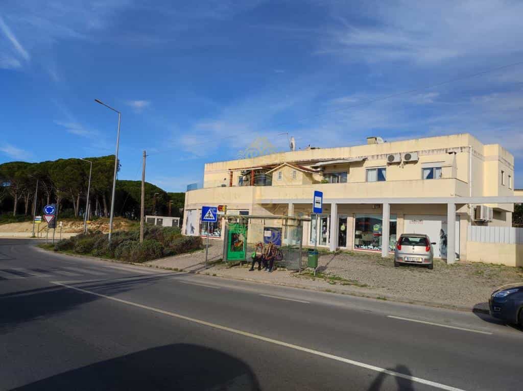 Retail in Cotovia, Setubal 11967211