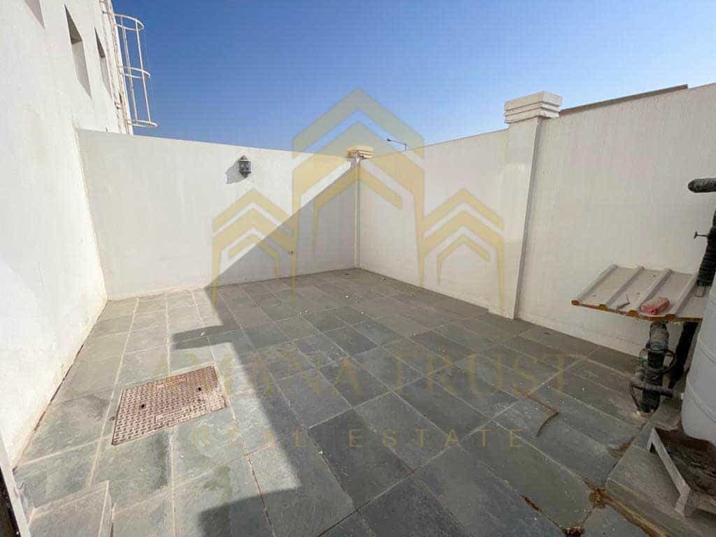 Haus im Al Khurayţīyāt, Umm Salal 11967579