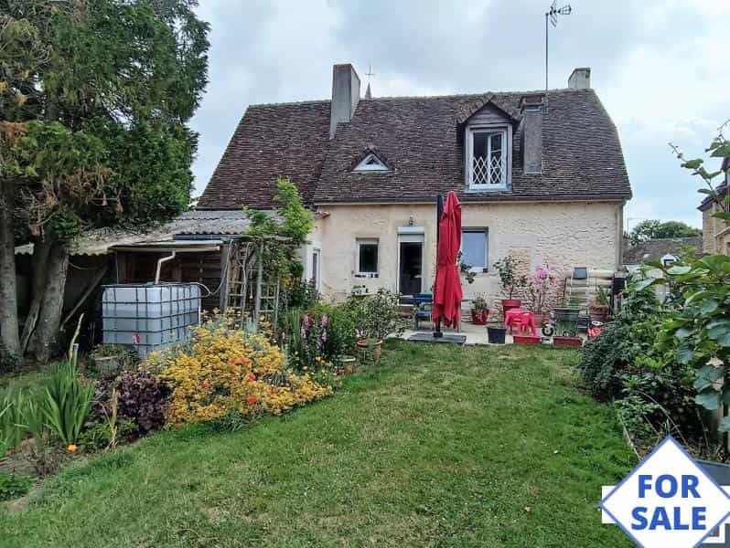 casa no La Ferté-Bernard, Pays de la Loire 11967961