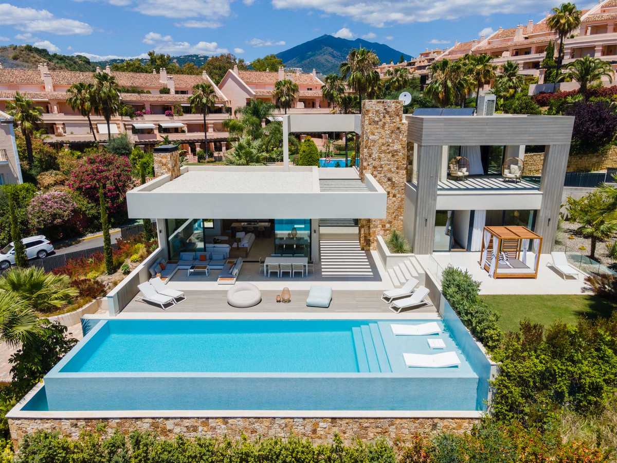 House in Marbella, Andalusia 11969157
