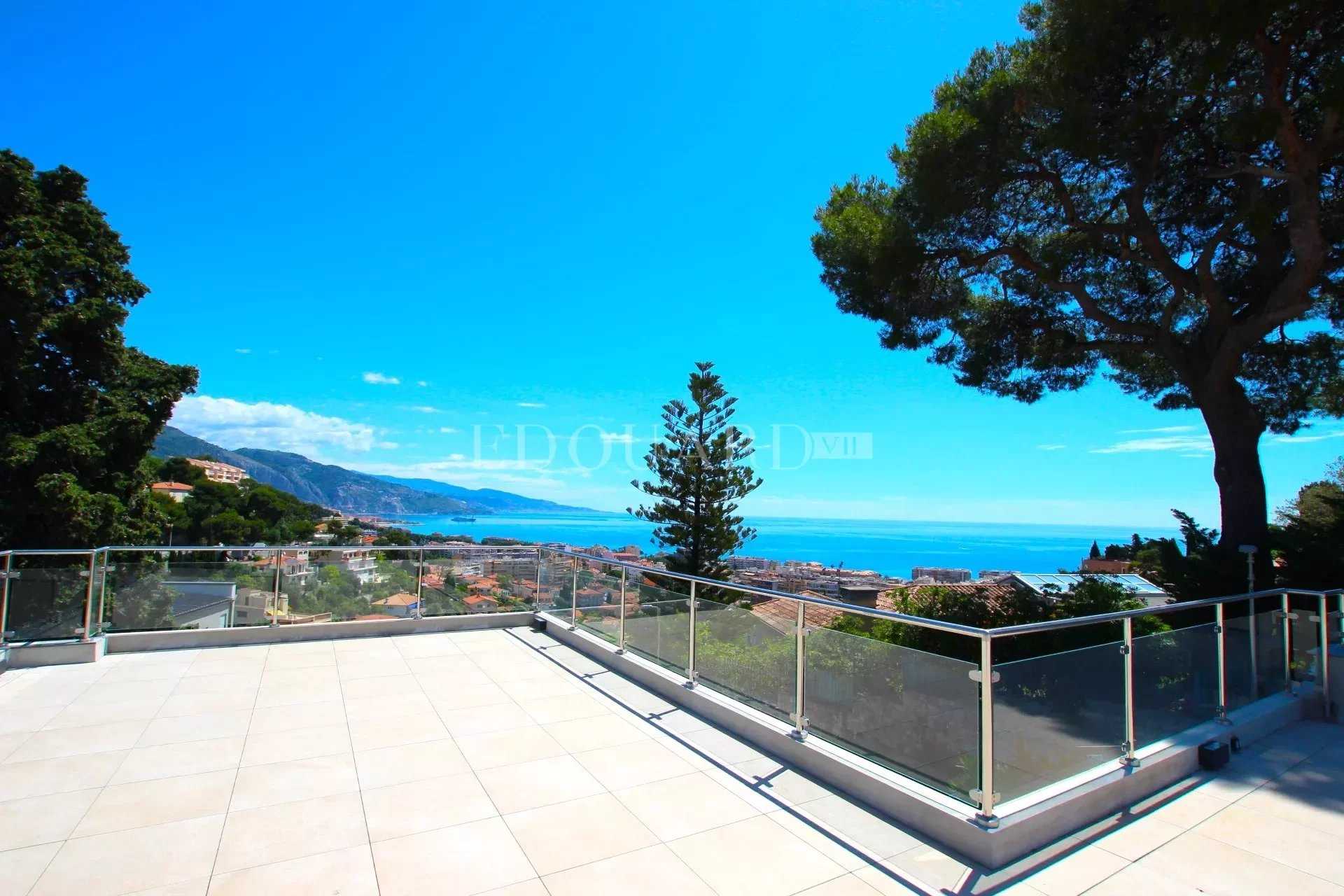 House in Vallauris, Provence-Alpes-Cote d'Azur 11969511