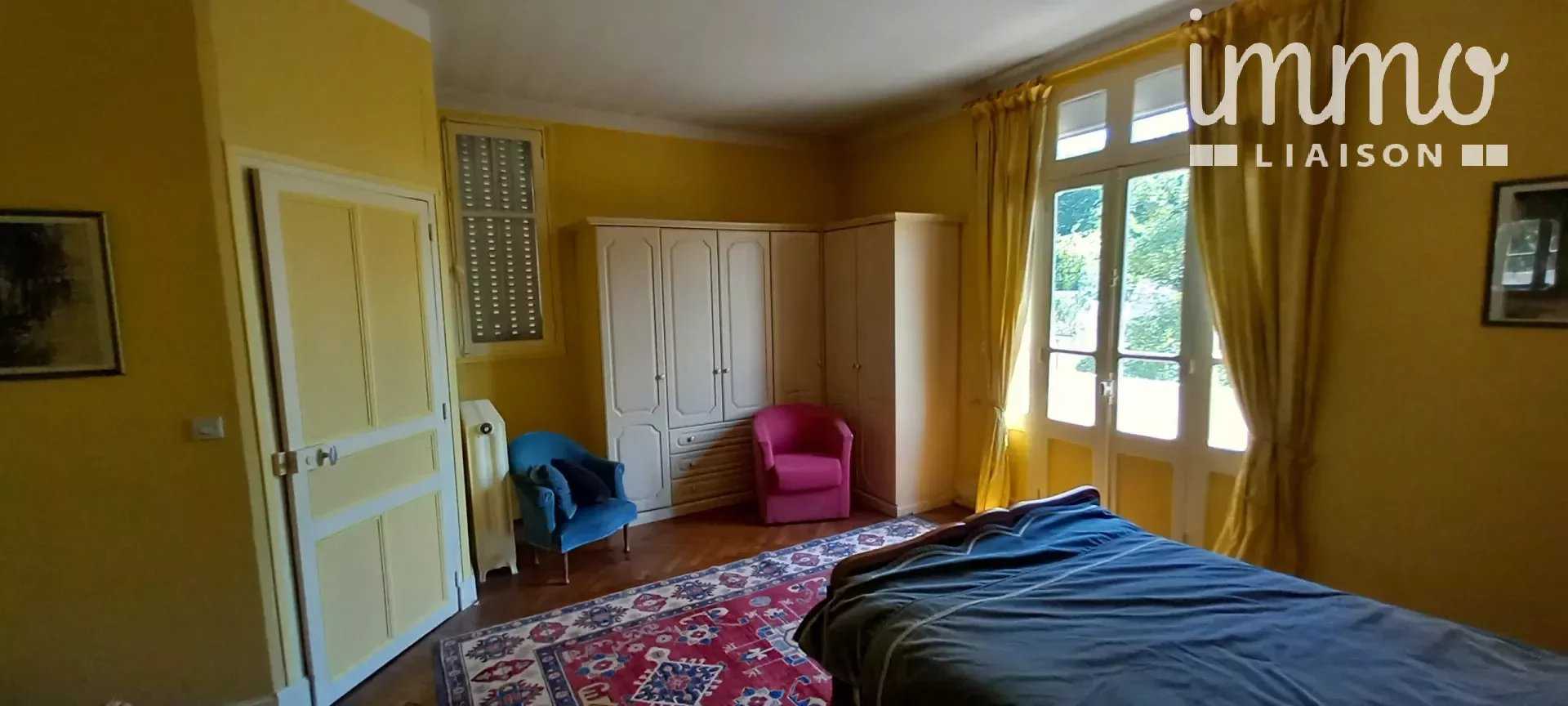 بيت في Romorantin-Lanthenay, Loir-et-Cher 11970285