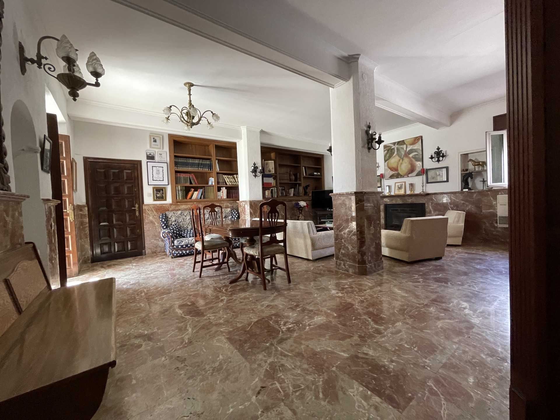 Talo sisään Carmona, Andalusia 11970508