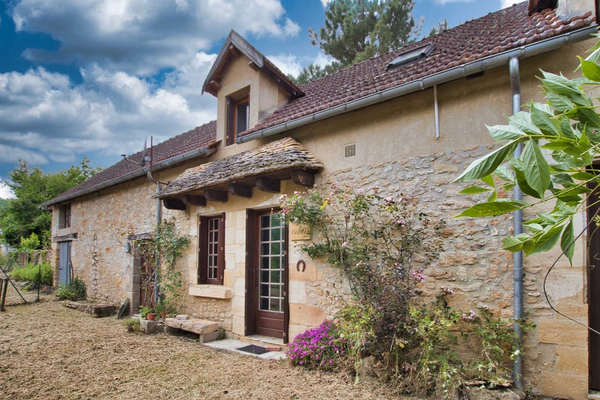 House in Sarlat-la-Caneda, Nouvelle-Aquitaine 11971294