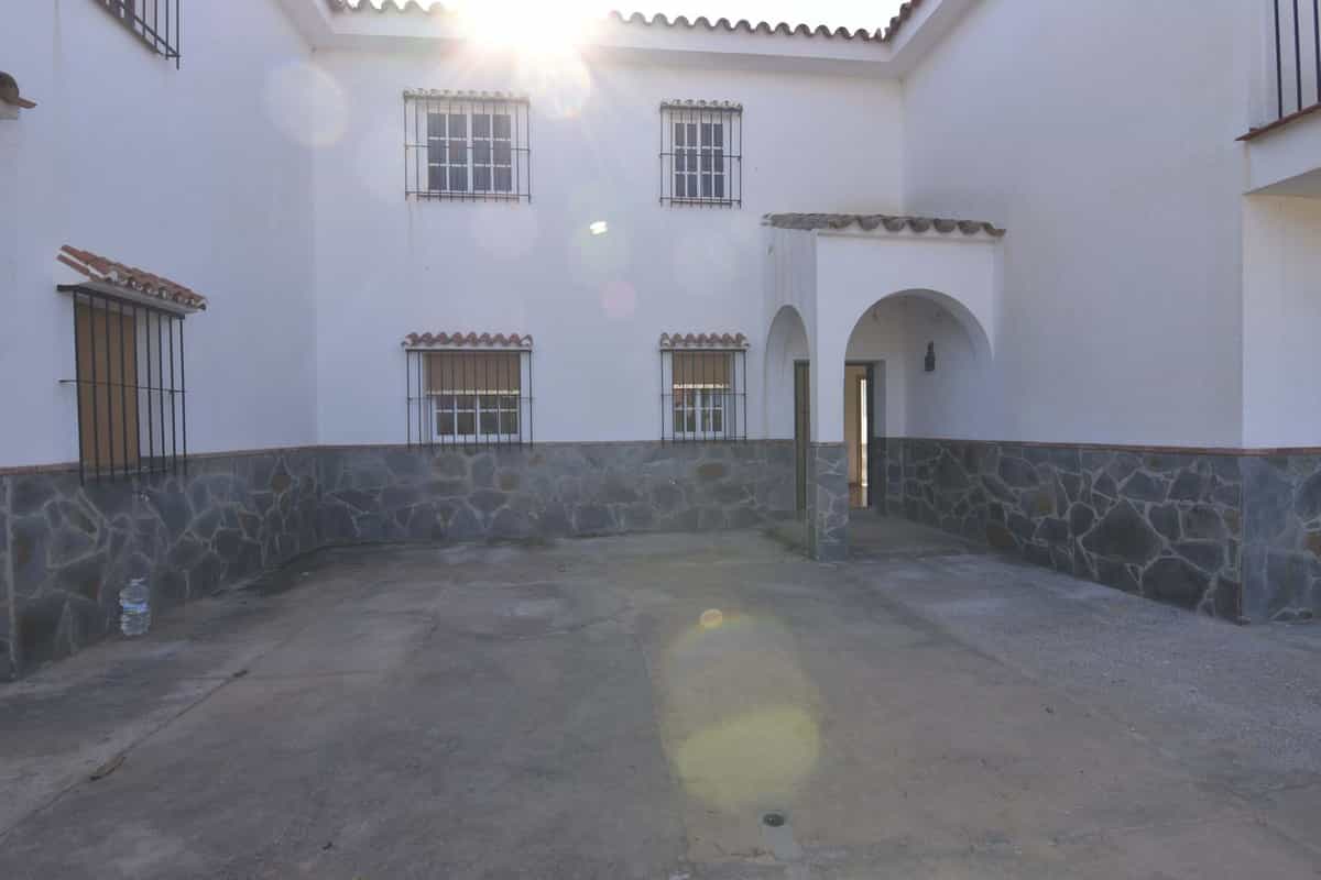 σπίτι σε Alhaurín de la Torre, Andalucía 11971418