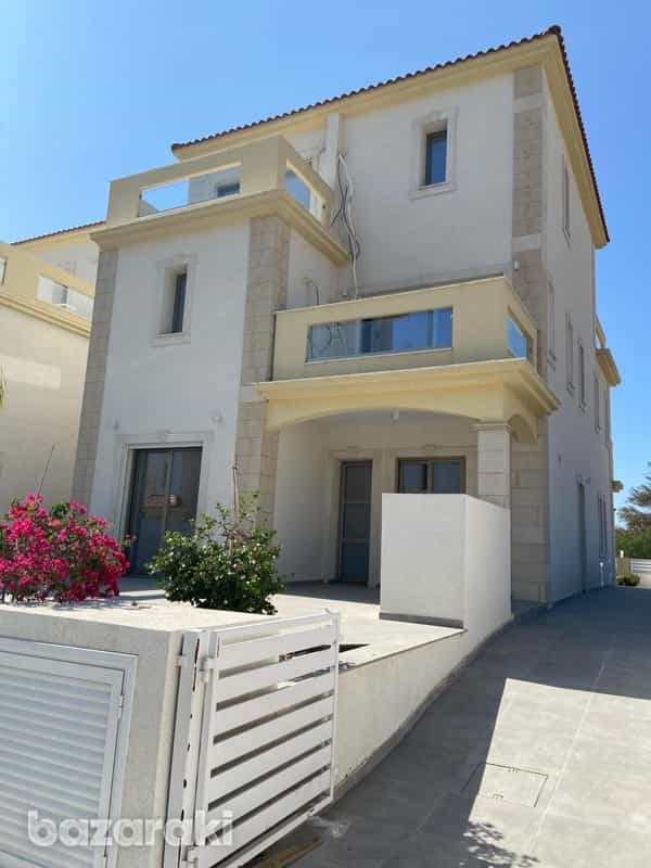 House in Agia Fylaxis, Lemesos 11972747