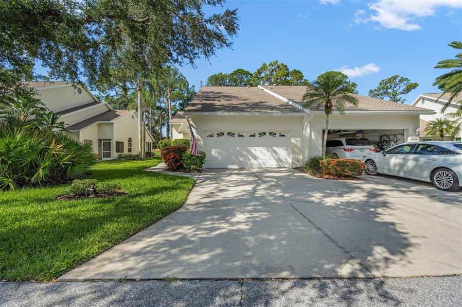 House in Sarasota, Florida 11973339