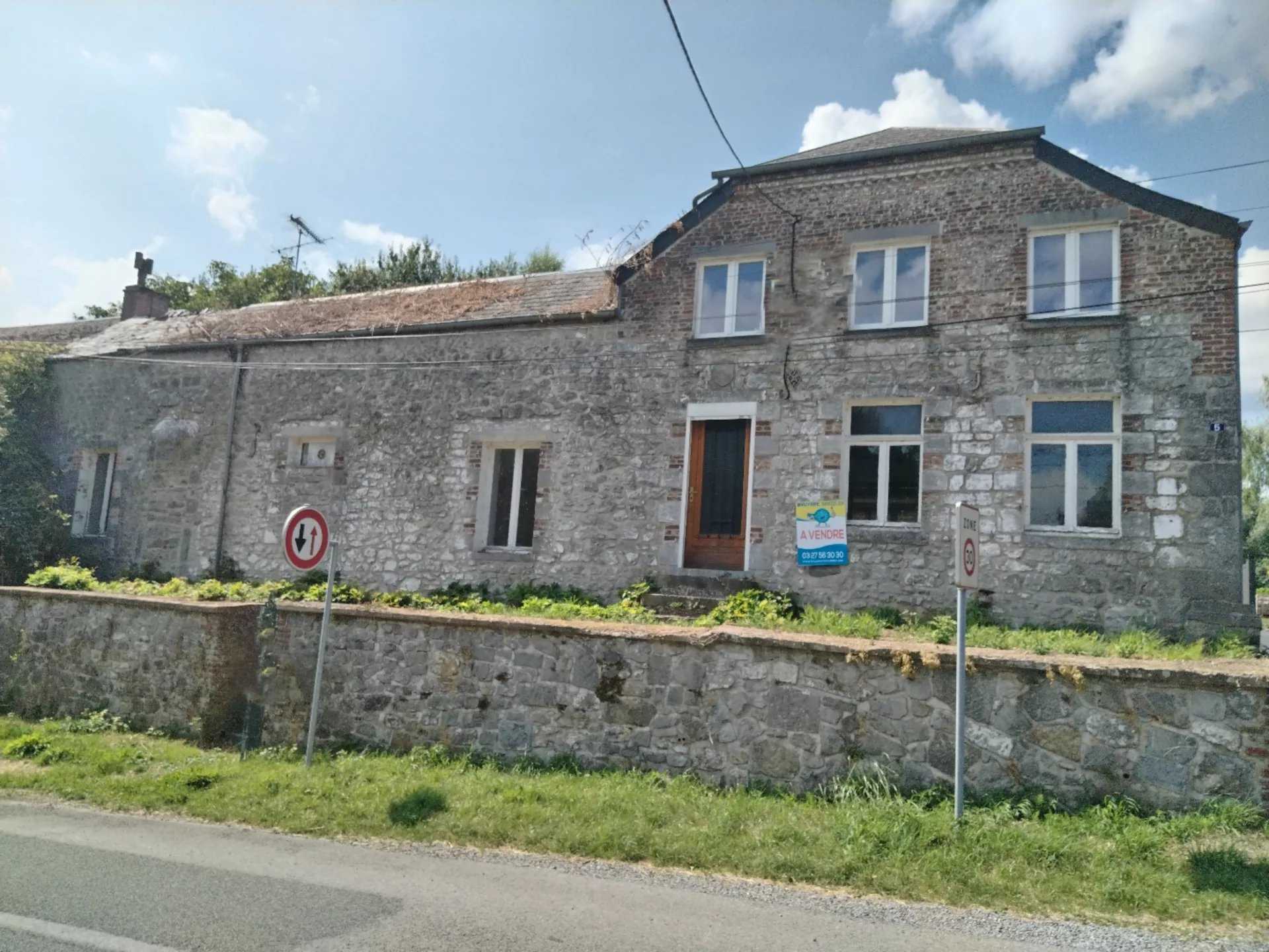 房子 在 Floyon, Hauts-de-France 11973384