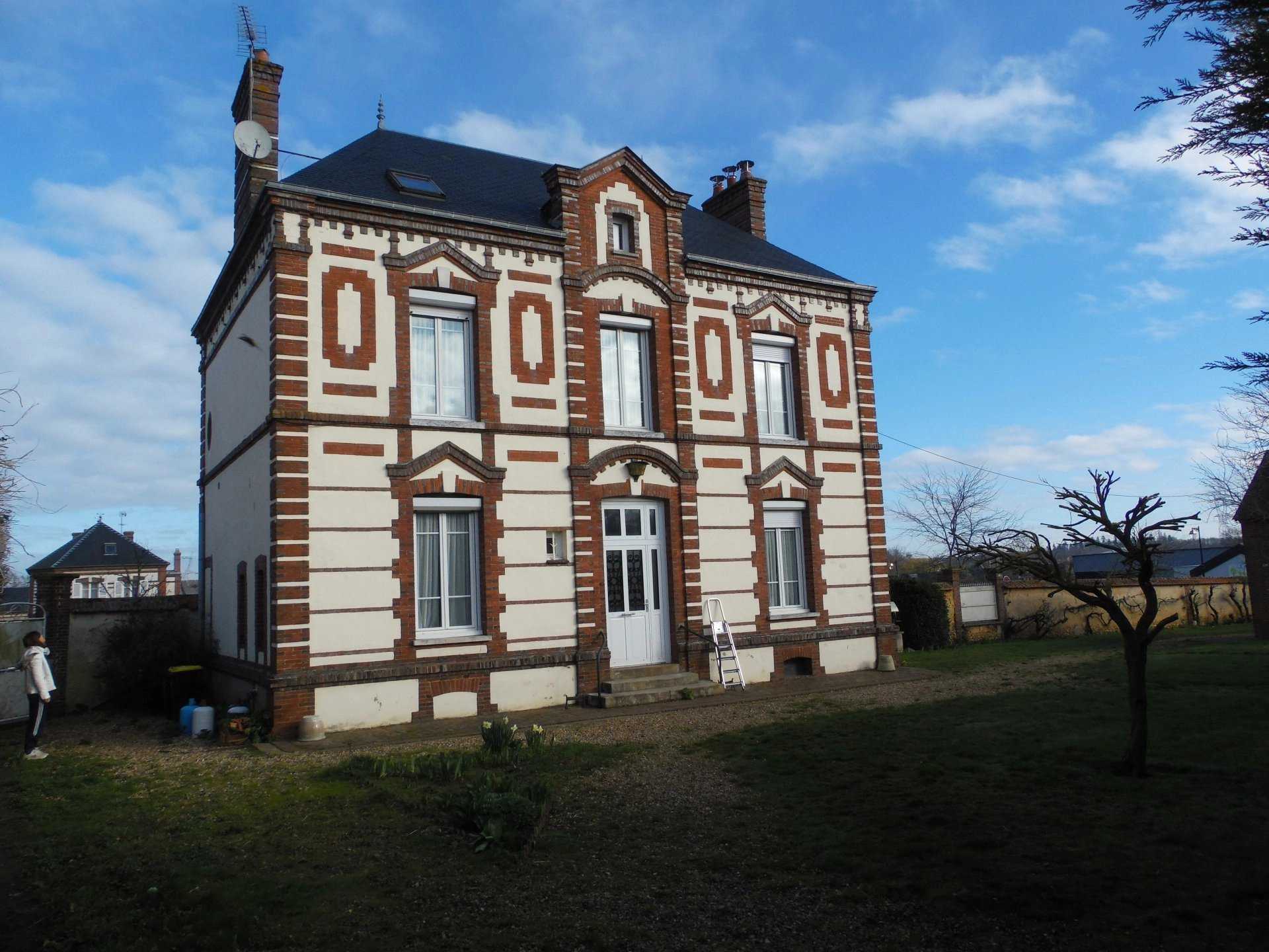 жилой дом в Дамвилл, Нормандия 11973401
