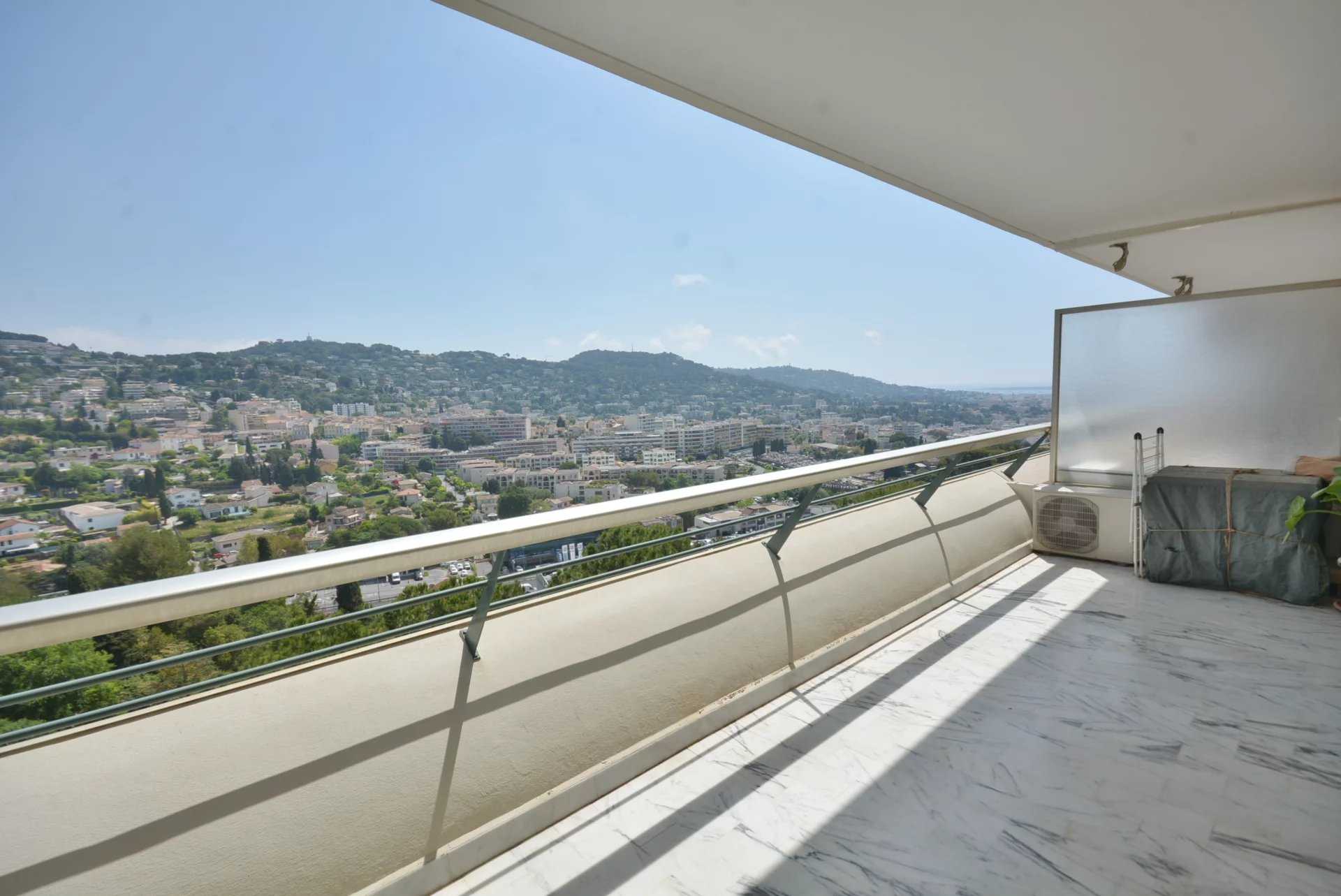 residencial no Le Cannet, Alpes-Maritimes 11973412