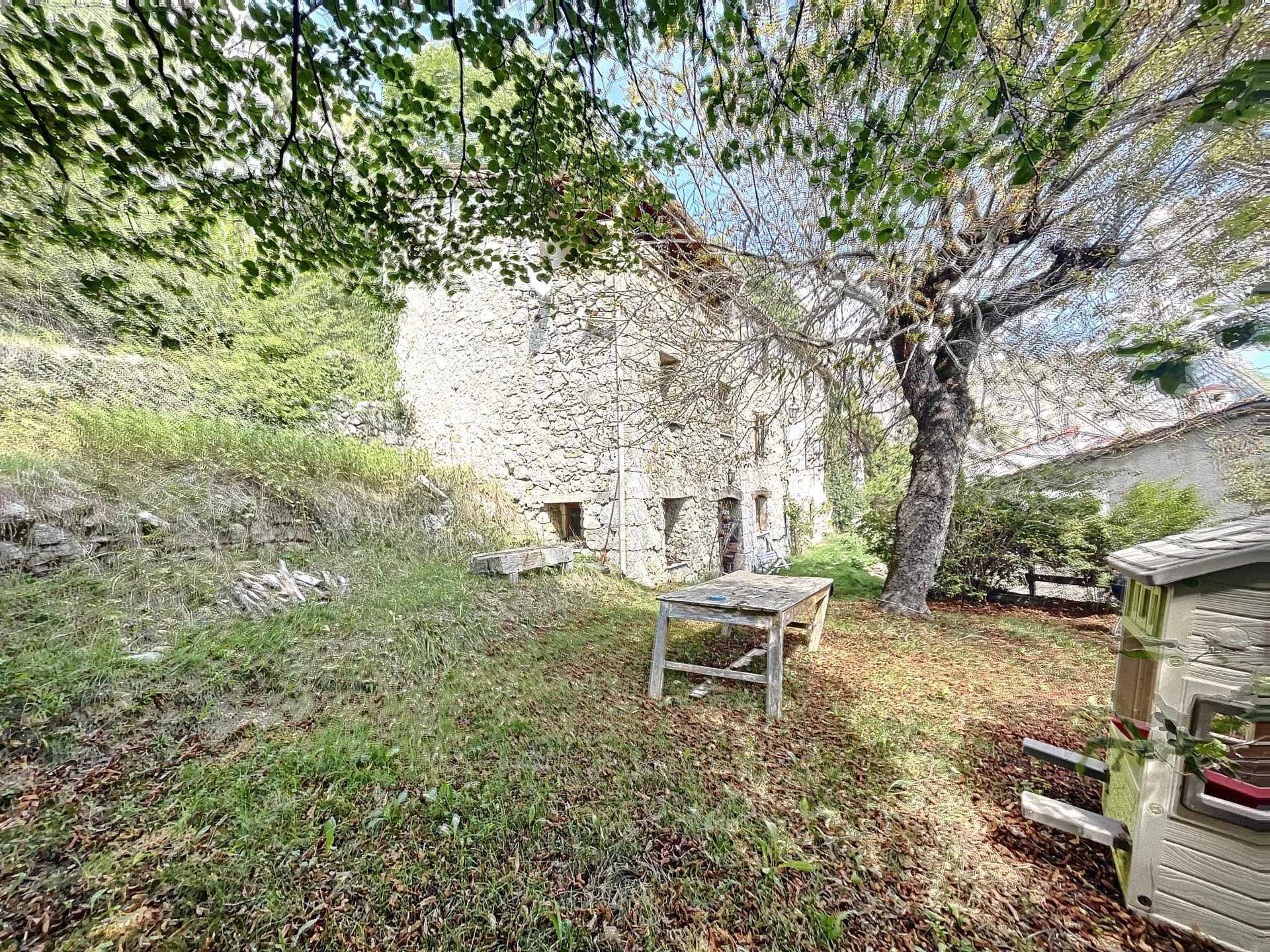Rumah di Brianconnet, Provence-Alpes-Cote d'Azur 11973461