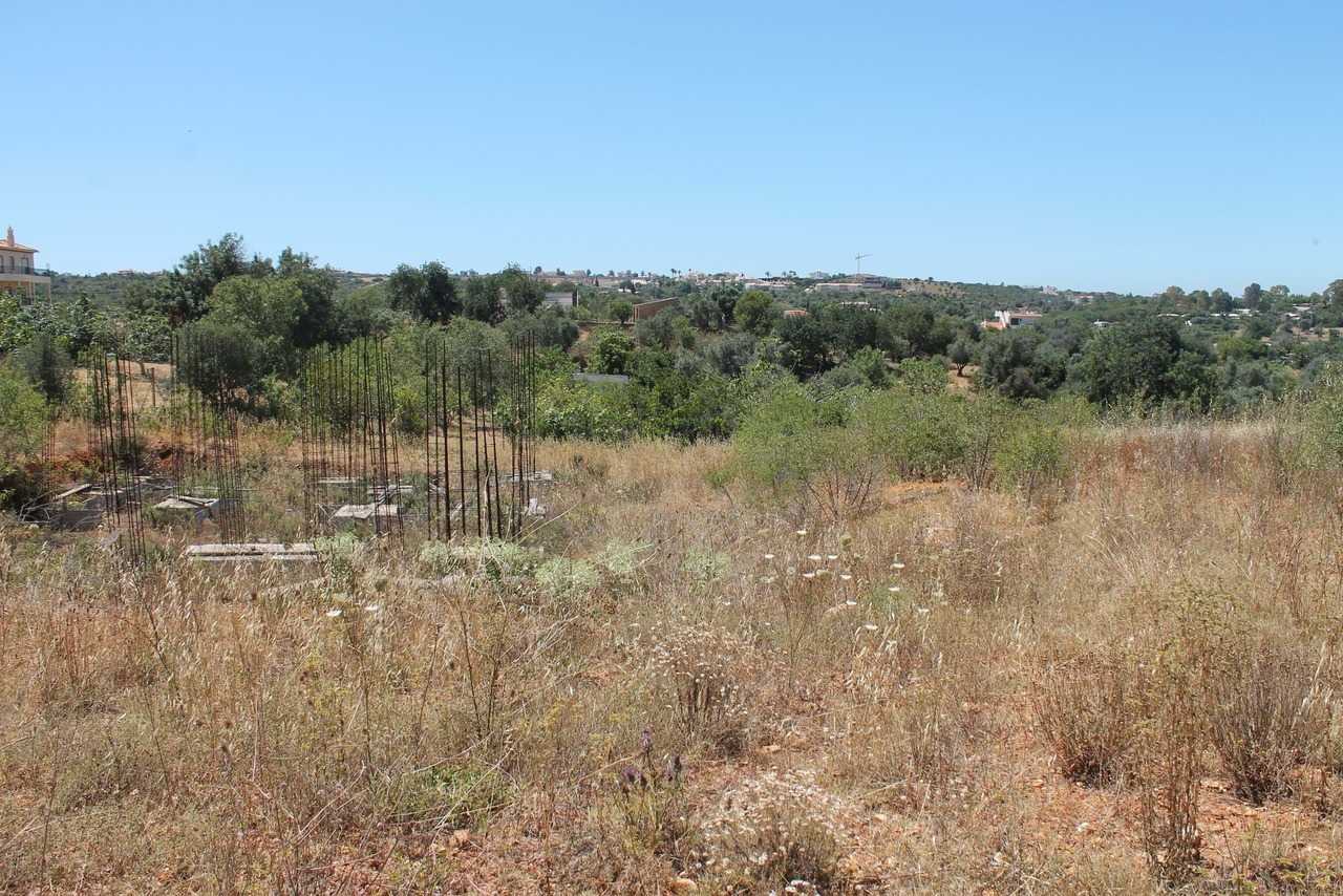 Land in , Faro District 11973764