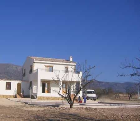 House in Pinoso, Valencia 11973900