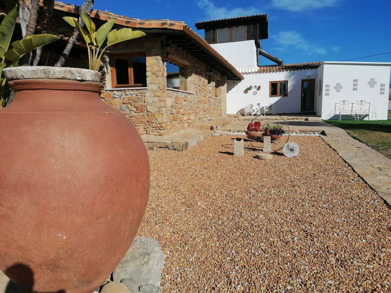 House in Moncarapacho, Faro District 11974087