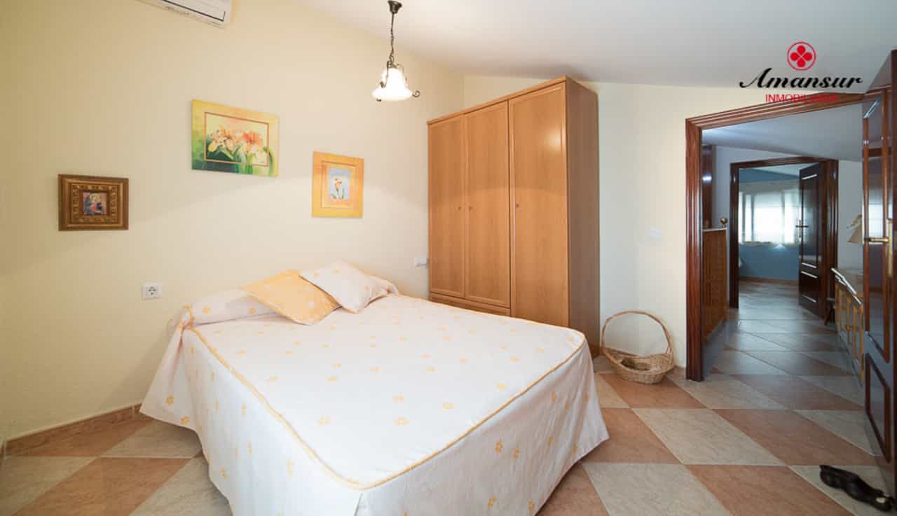 Condominium in Nuevo Portil, Andalucía 11974103