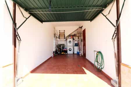 rumah dalam Villablanca, Andalusia 11974125