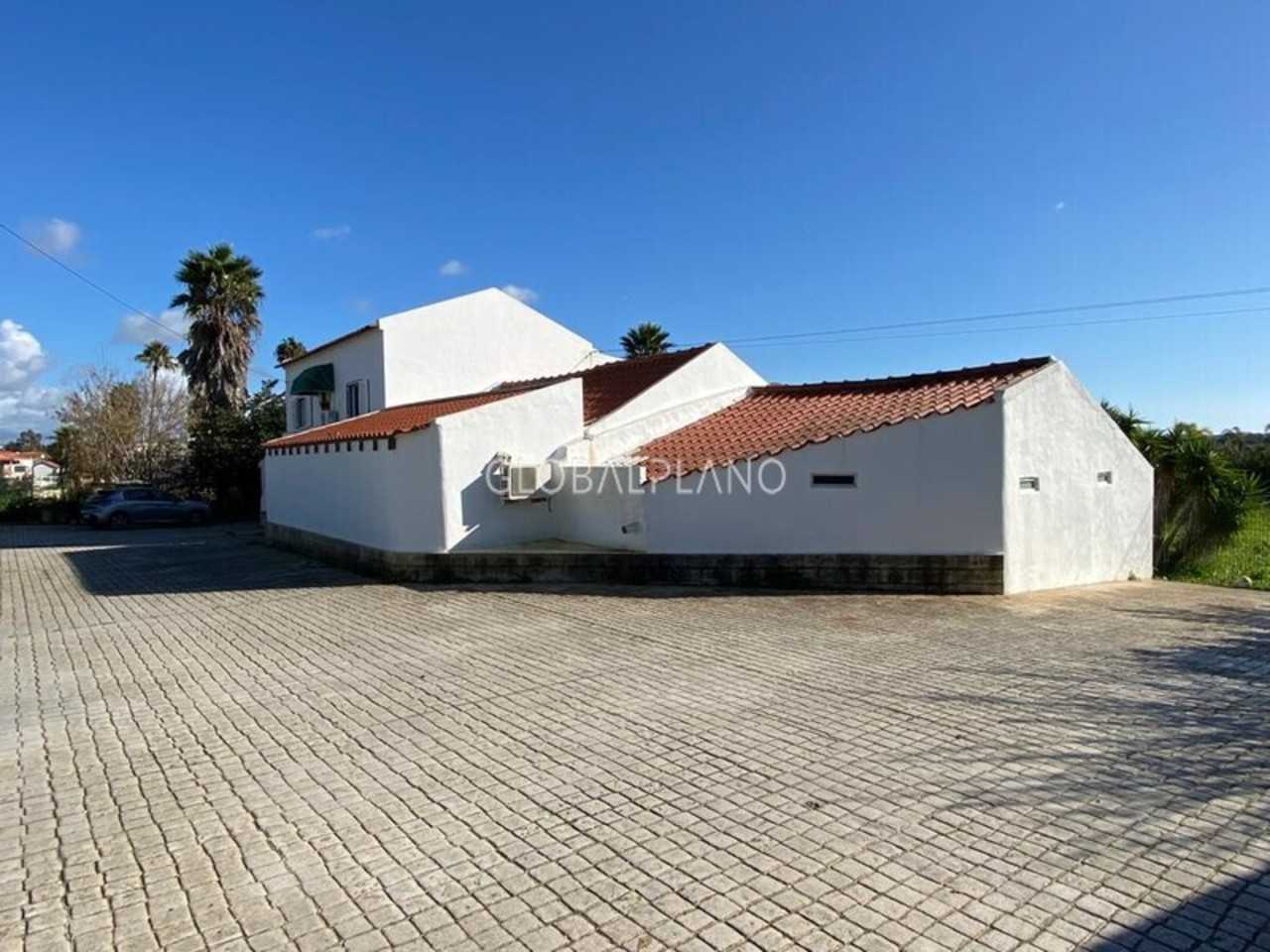 Rumah di Mexilhoeira Grande, Faro 11974292