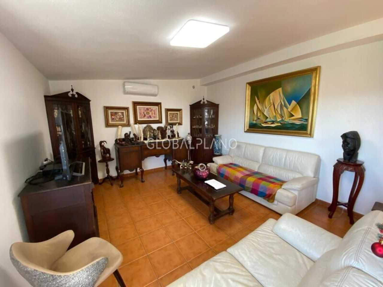 Huis in Mexilhoeira Grande, Faro 11974292
