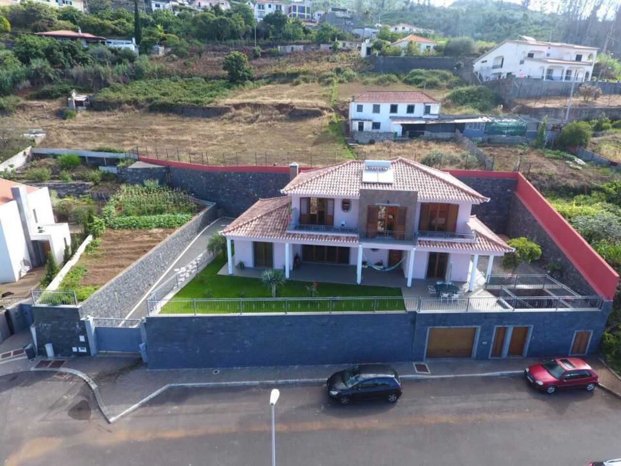Talo sisään Funchal, Madeira 11974375