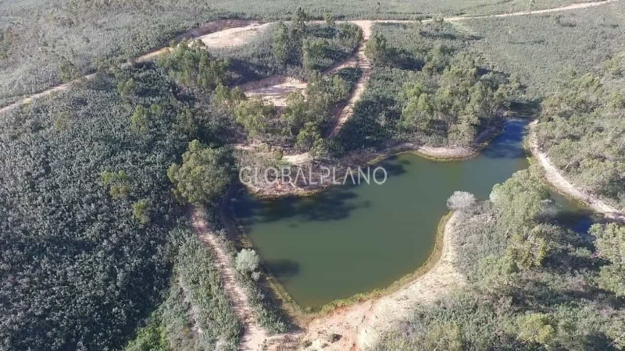 Land in Mexilhoeira Grande, Faro 11974625