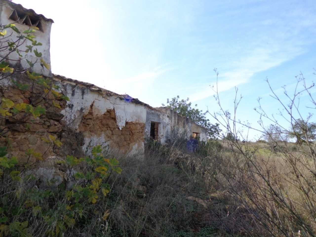 Land in Moncarapacho, Faro 11974952