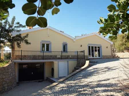 rumah dalam São Brás de Alportel, Faro District 11975061