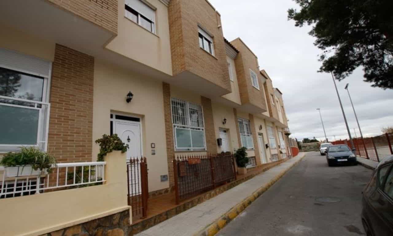 rumah dalam Los Montesinos, Valencia 11975328