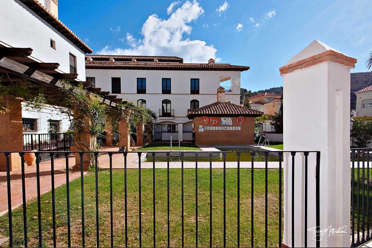 Квартира в Velez de Benaudalla, Andalusia 11975398