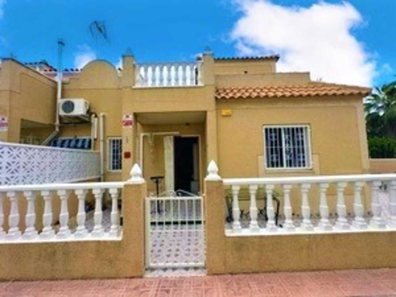 Haus im Torrevieja, Valencia 11976320